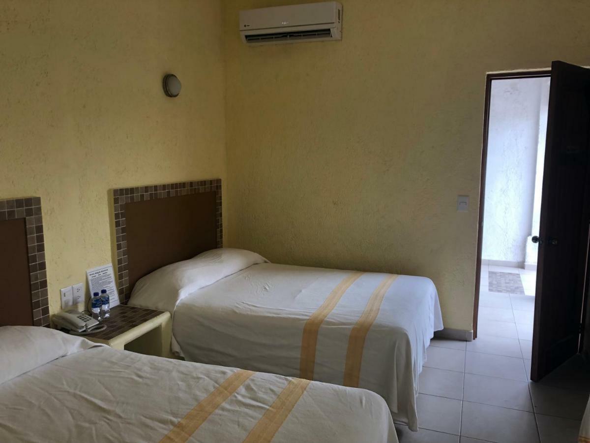 Hotel Maria Mixteca سانتا كروز هواتولكو المظهر الخارجي الصورة