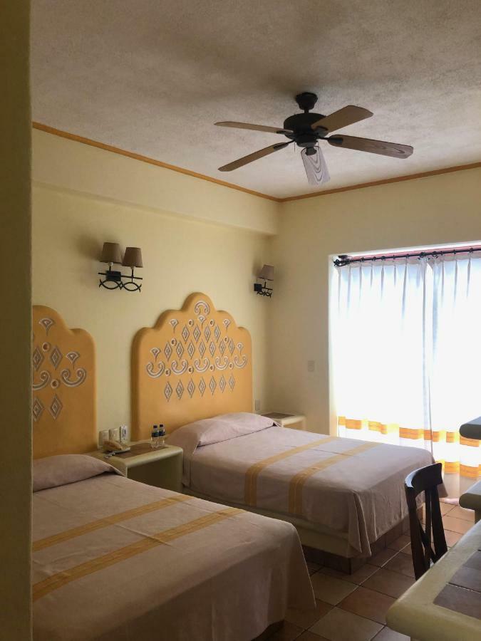 Hotel Maria Mixteca سانتا كروز هواتولكو المظهر الخارجي الصورة